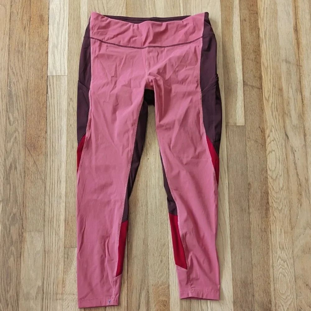 Outdoor Voices Pink Maroon and Red colorblock leggings